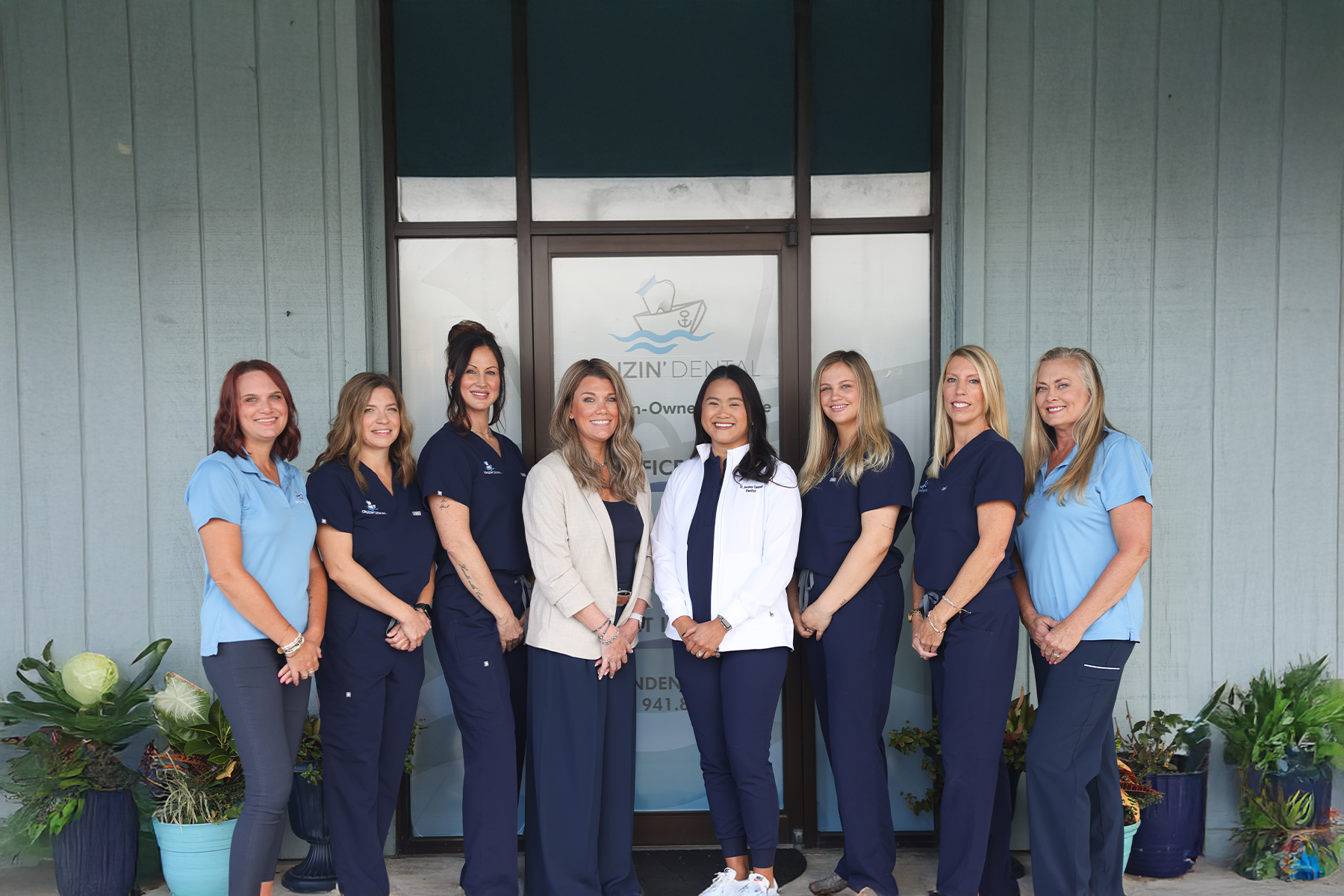 Cruzin  Dental | All-on-4 reg , Intraoral Camera and Periodontal Treatment